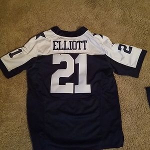 Ezekiel Elliott Jersey